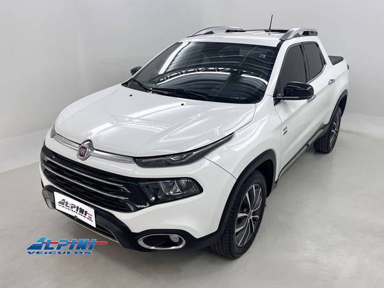 FIAT TORO 2.0 16V TURBO DIESEL VOLCANO 4WD AT9 FIAT TORO 2.0 16V TURBO DIESEL VOLCANO 4WD AT9